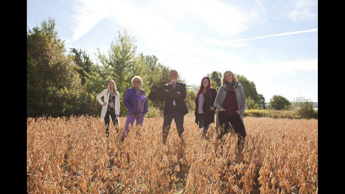 SeanASweeney's tweet image. Is this the new promo for Keeping up with the Kings?! 
  Raising such a beautiful family is the only job you will never want to  retire from. #KeepingUpwiththeKings #GrowingUpKing #Insightproductions #ctv #CanadaNeedsMore #CanadianFamily #realfamily #eastcoastlife