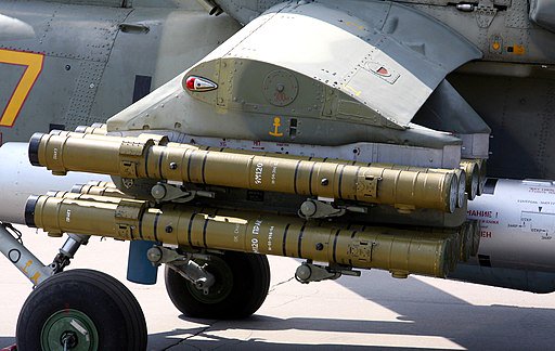 الهند تشتري وجبه من صواريخ 9M120 Ataka المضاده للدروع من روسيا  D-Wx_V8U0AAawdN