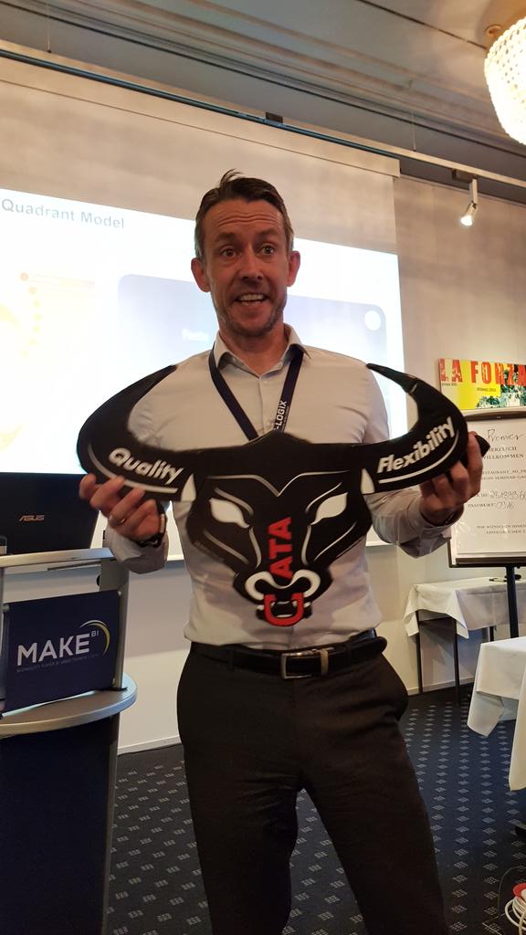 samuel_rentsch's tweet image. @RonaldDamhof taking the &apos;data bull&apos; by its horns at #MAKEBI Keynote #dataquadrant, amazing!!! @itlogixag