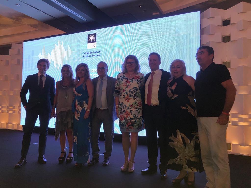 NCardellach's tweet photo. La semana pasada en el @tsj_cat en la imposición de togas de los nuevos colegiados y reconocimiento de los Colegiados con de 15, 25 y 50 años de colegiación! #togues2019 #benvinguts 
#graduatssocials https://t.co/DJGRESgASv