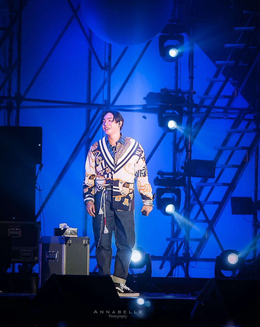 _ANNABELL_'s tweet photo. "...ผลิตไม���รู้หรอกว่านุชจะคิดถึงใคร...แต่นุชรู้ไว้ว่ารอยนิ้มนี้แทนใจเราคิดถึงนุช..." #เนี้ยะมโนแทนแต่นี่เขินแทนนุชเวลาฮียิ้มให้นุช 😂😂😂 #เป๊กผลิตโชค #PeckPalitchoke #AnnabellePhotography #AnnabelleMarianne #Photography #Photographer #29Jun2019 https://t.co/GsvcEt4btj