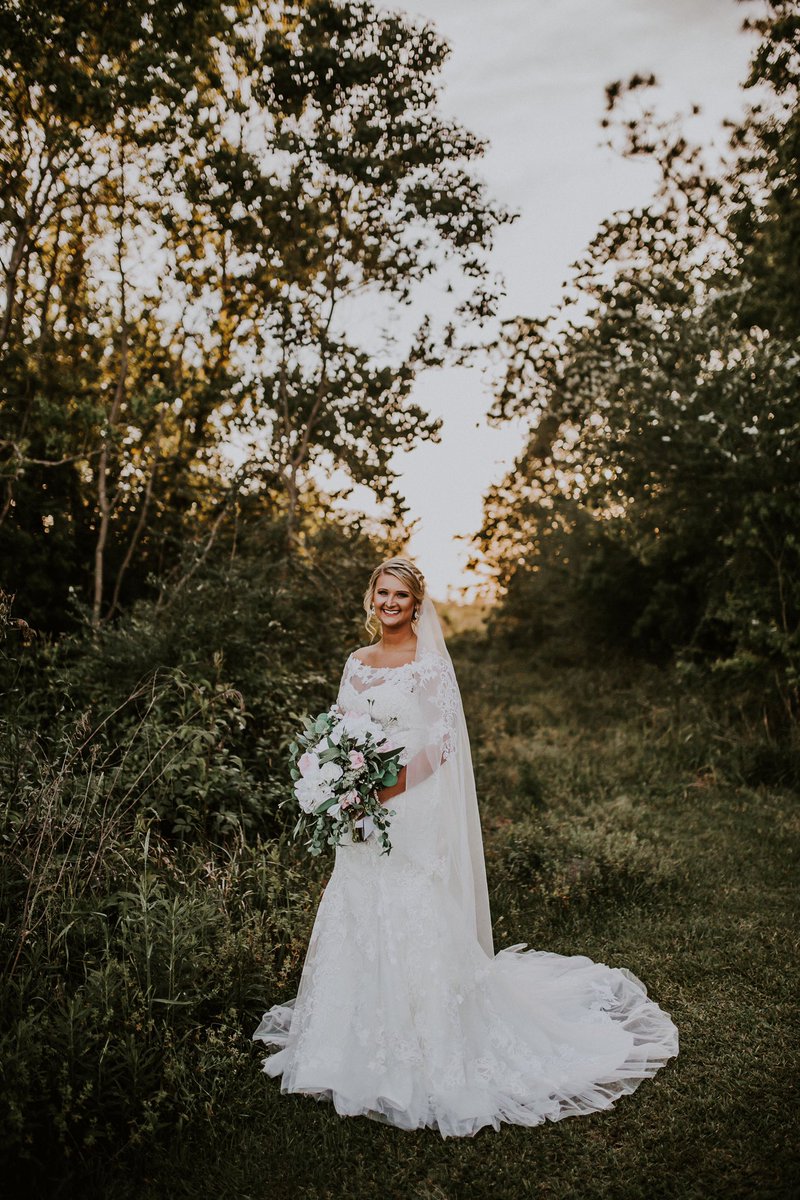 koreywallace94's tweet photo. Lord have mercy I’ve married a model 😍😍😍 @courtwallce https://t.co/ZP8bCDWUDf