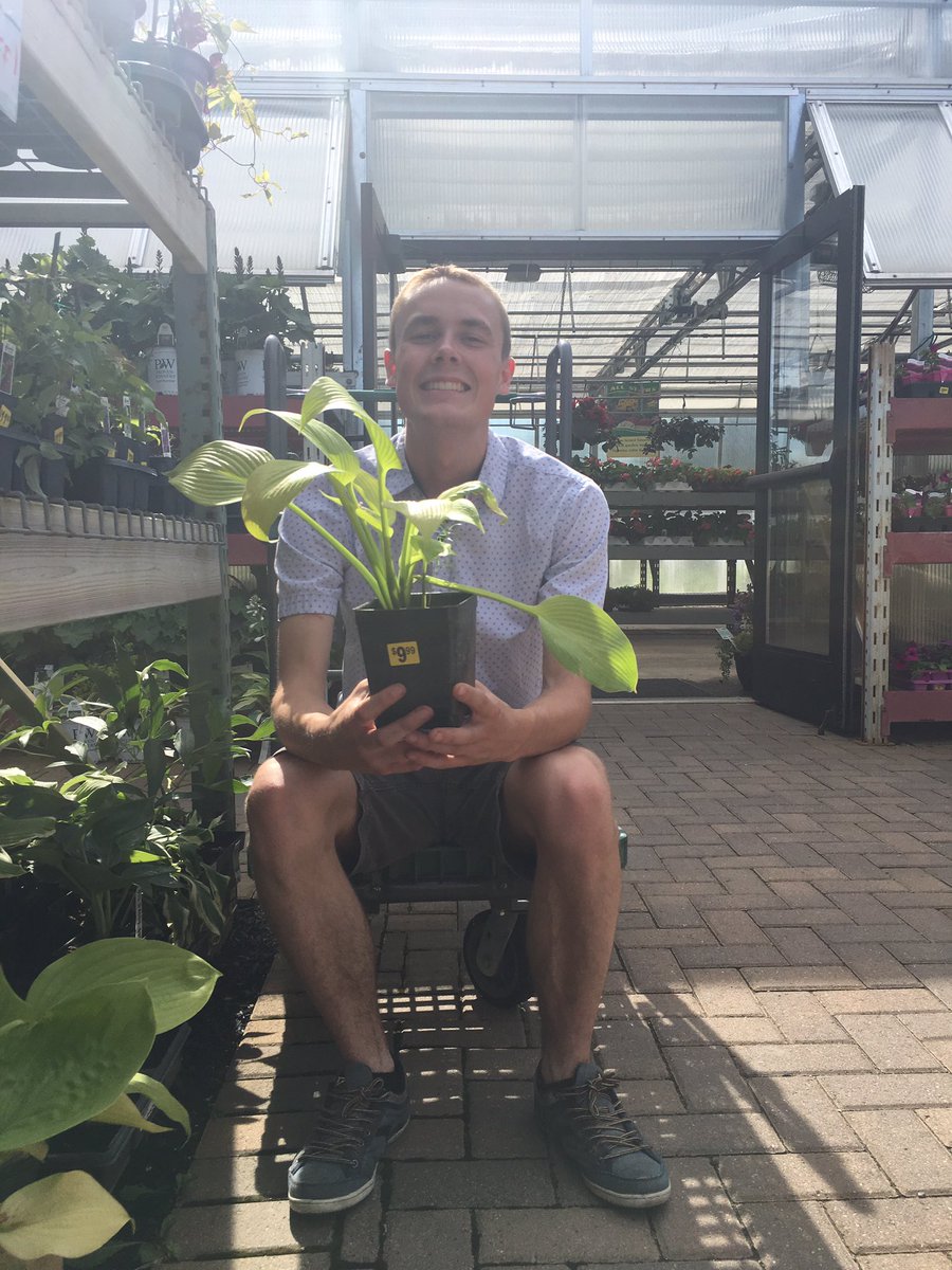 kylmtzgr's tweet photo. Summer=plant shopping with Abbey.
Plant shopping with Abbey=happy Abbey.
Happy Abbey=happy Kyle. 🌿🌺🌱 https://t.co/nsx2vE5Fre