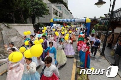 #HWPL #평화걷기 #세계평화선언문6주년 #DPCW지지 #응답하라_피스레터 #유튜브다시보기
▶️ 525 유튜브다시보기
bit.ly/6th525ko

HWPL(이만희 대표)과 함께 전주한옥마을에서도 평화의 물결이~
 
naver.me/5l0dKMka