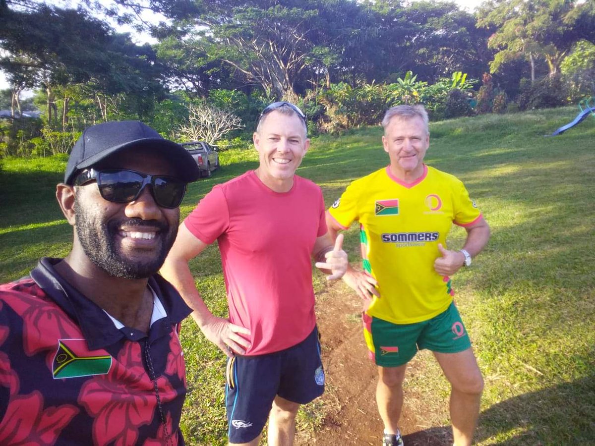 Brett Wright tweet media