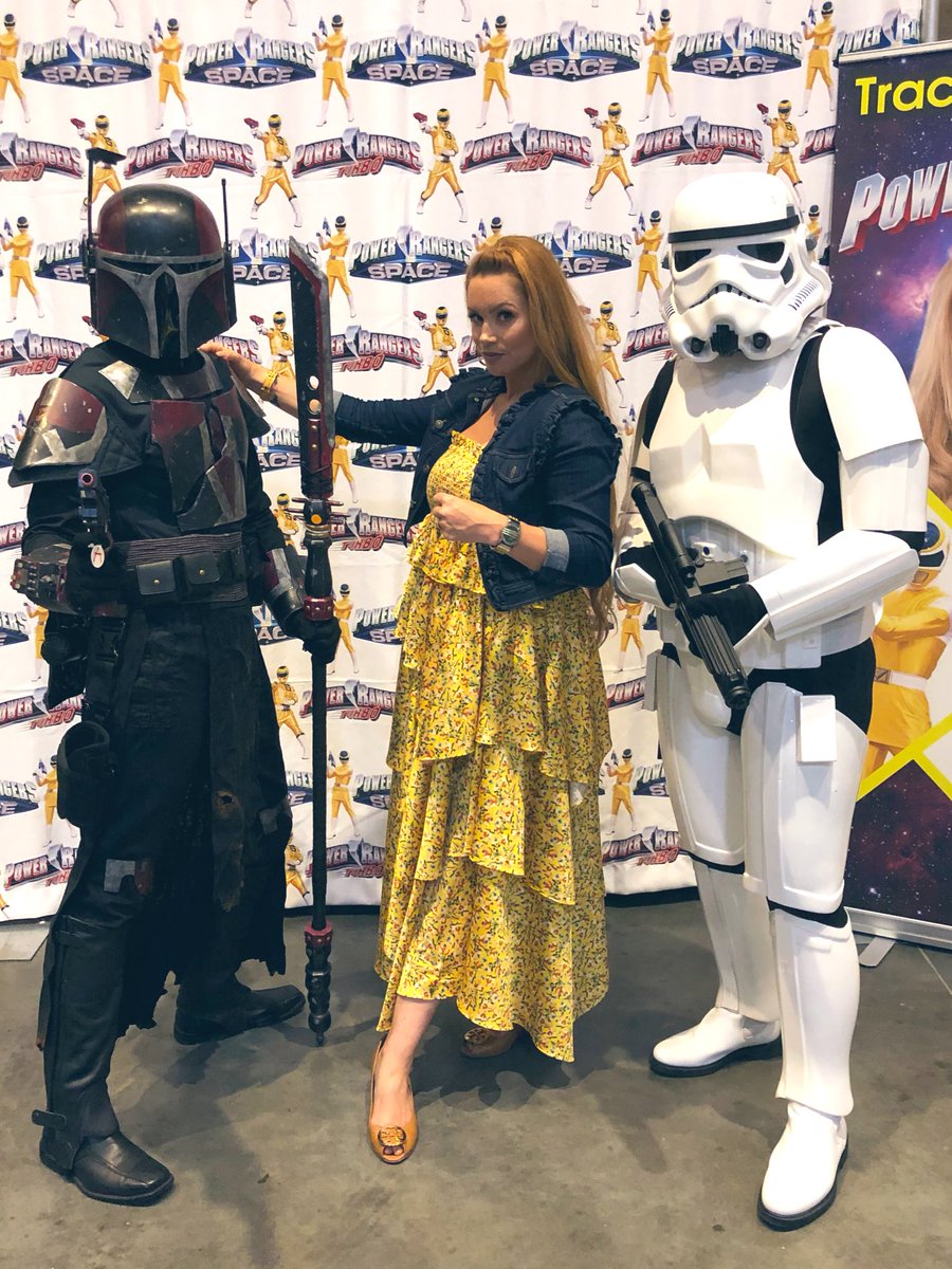 TLCYellowRanger's tweet photo. #StarWars #Ewok #BobaFett #Stormtrooper ๐๐โก๏ธ
#MightyCon #StLouis #ComicCon
#StCharles #Missouri #DiscoverSTC
#HistoricallyAwesome #PowerRangers
#StLouisComicCon #YellowRanger
Con: @MightyconShows https://t.co/2rjsndQL0s