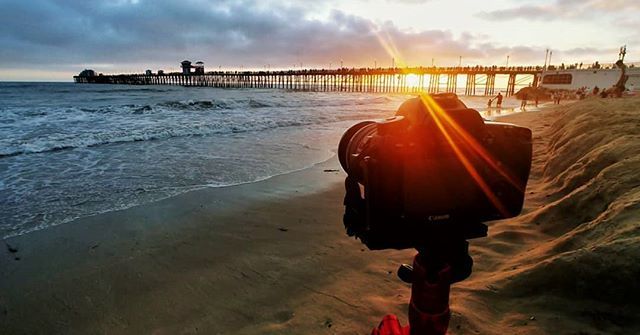 Shhhh...Photographer at Work

Sunset show begins at Oceanside Pier, California.

#oceansidecalifornia #oceansidepier #sunsetpier #canon6d #photographeratwork ift.tt/2FGiFMP