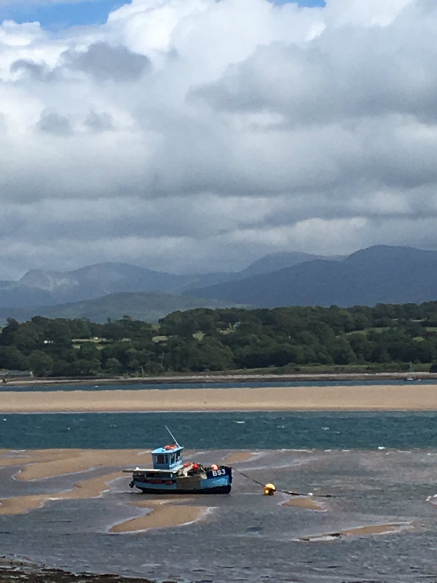 TyMorfa's tweet photo. #Angelsey #ynysmôn another great day walking @WalesCoastPath @VisitAnglesey @visitwales https://t.co/xLMp6vD1Uk