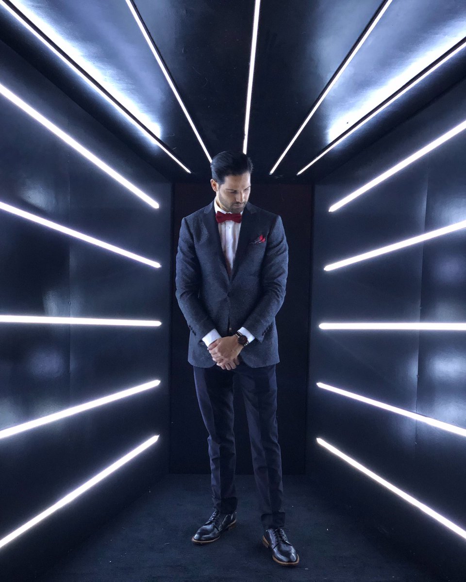 Ricardo_Laguna's tweet photo. #sundaylights https://t.co/Dj1bGaEshz