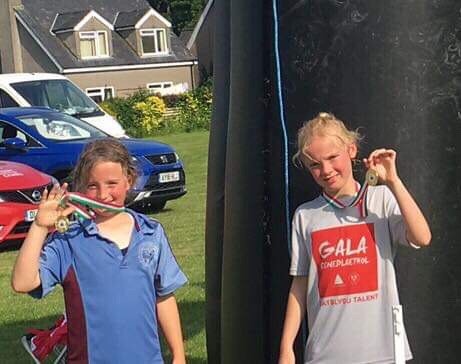Congratulations to these two for coming first and second in the Bala aquathlon🥇🥈👏👏Fantastic girls!