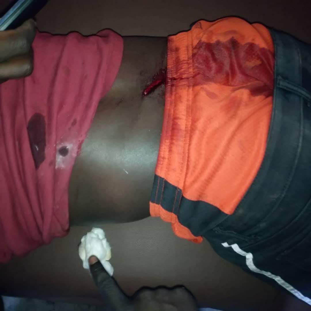 joystrong01's tweet photo. Two Buddu Fc supporters were shoot dead by UPDF soldiers yesterday during the match btn Buddu_Mawokota.😠😠 #RipSouls 
@PoliceUg  @UPDFSPOKESMAN https://t.co/MEaMAMI0v0
