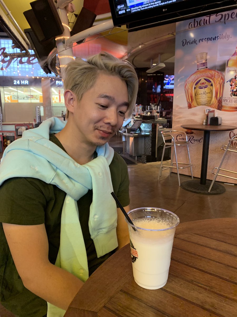 we’re at a bar in vegas at midnight and @tylerootd just ordered MILK???