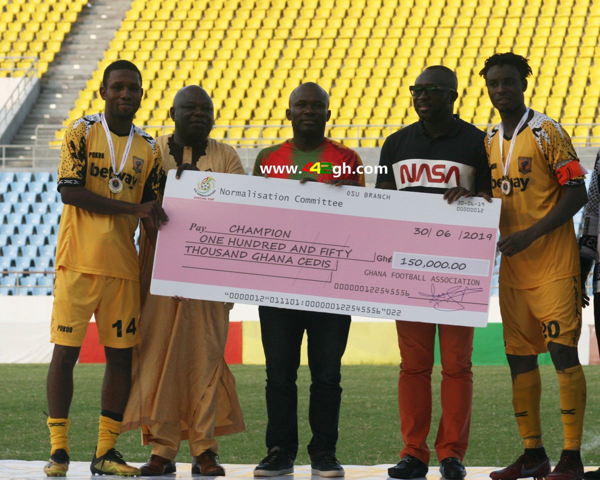 SoWAorg's tweet photo. Some pictures from the @AshantiGoldSC_ championship winning feat in the #NCSpecial tier 2 cup https://t.co/suMD1FFehM