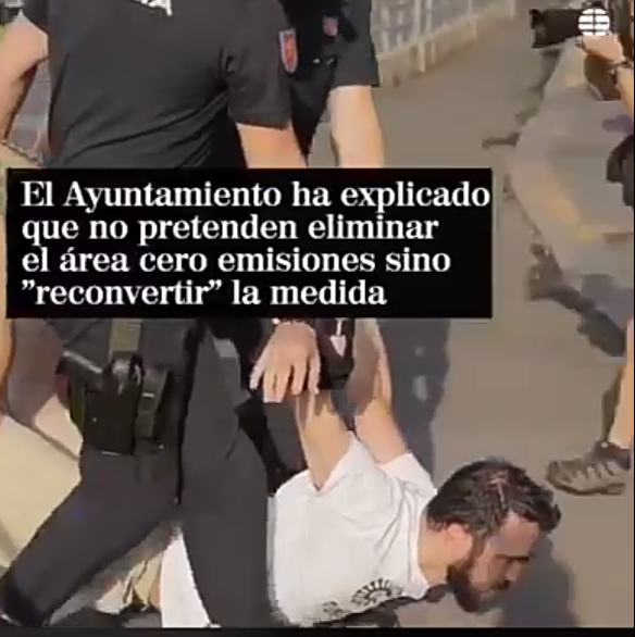 leker13's tweet photo. Buenas profesor. Algunos alumnos de RI nos hemos dado cuenta de tu parecido con este manifestante de Madrid Central. Eres tu, ¿ @alvaro_ims ? Un saludo! 😁 https://t.co/QkqGJXv6nE