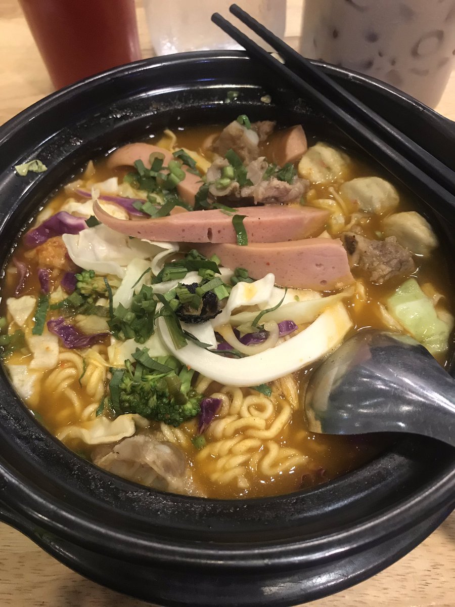 Too spicy 🌶 noodle. TOS Nham.