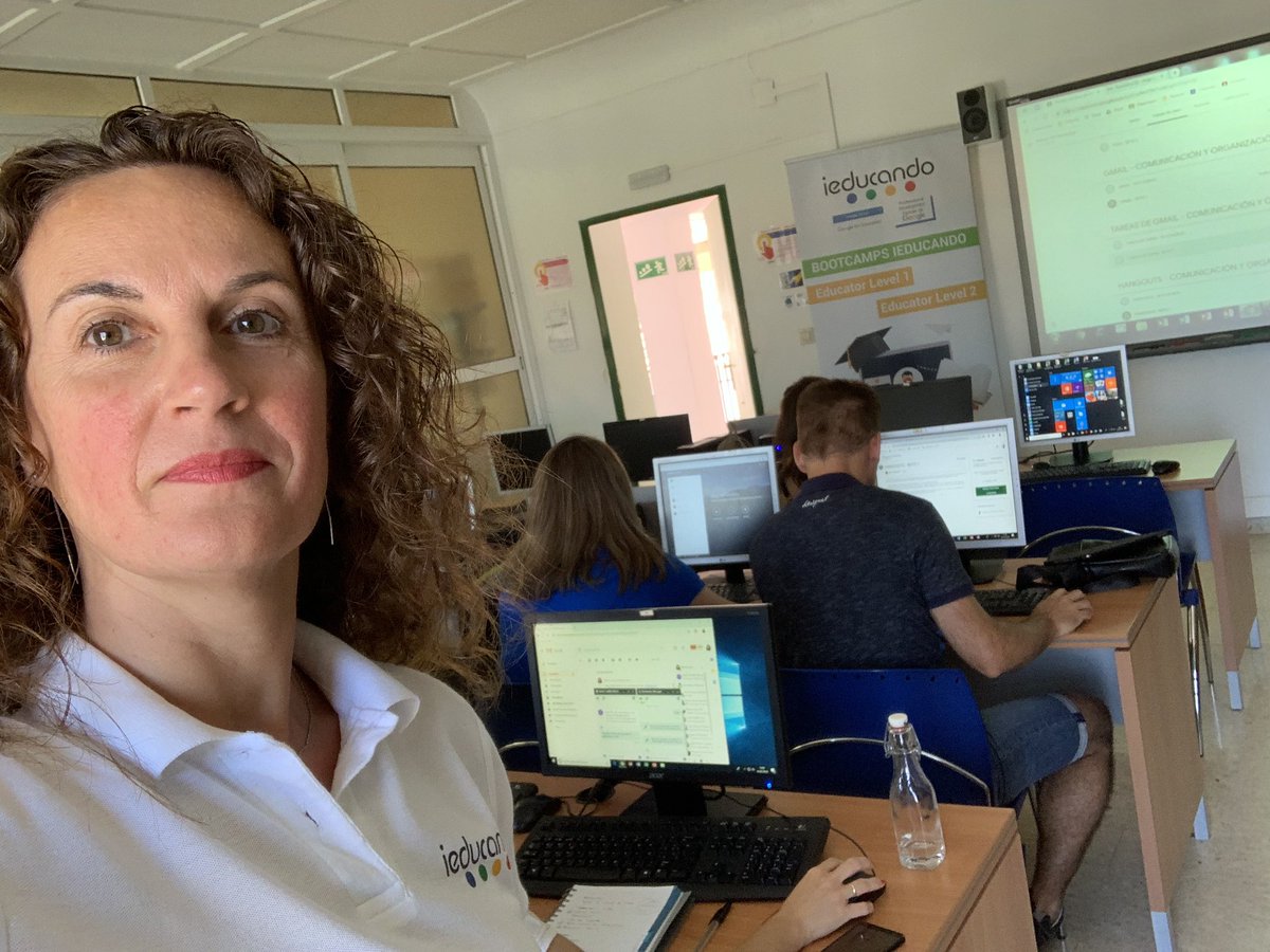 begocarramolino's tweet photo. A tope en el #ieducandoBootcamp de @ieducando en @CesStaMAngeles 
Aprendiendo a tope!! Vamos profes!!! https://t.co/d1fwu47DlS