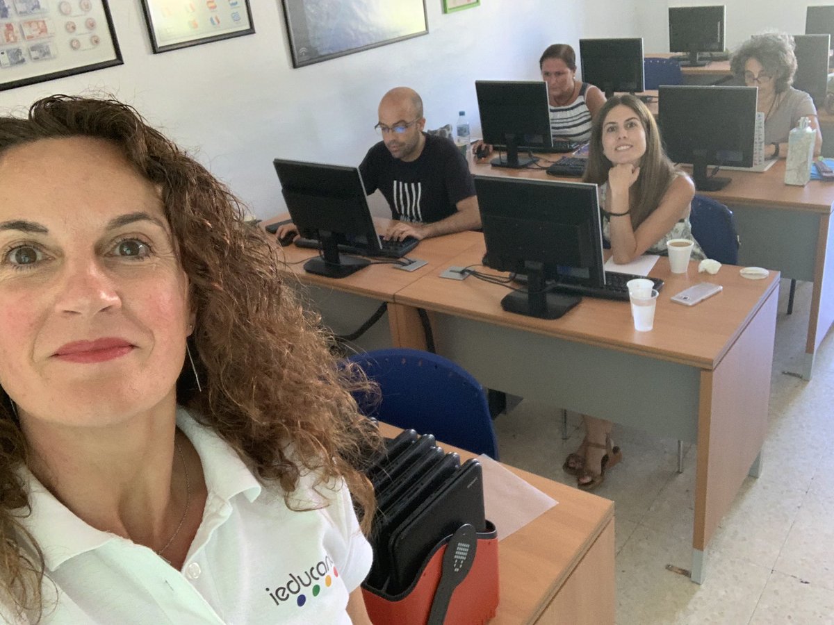 begocarramolino's tweet photo. A tope en el #ieducandoBootcamp de @ieducando en @CesStaMAngeles 
Aprendiendo a tope!! Vamos profes!!! https://t.co/d1fwu47DlS