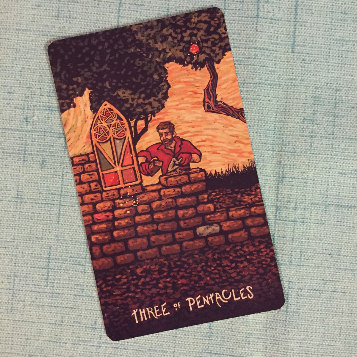 madhavighare's tweet image. [1 Jul] 3 of Pentacles from The Prisma Visions Tarot #3OfPentacles #prismavisionstarot  
Brick by brick, as you #build and you #create every bit of your #life, make sure that you are still following the #masterplan and #aligned with the #bigpicture #goals.