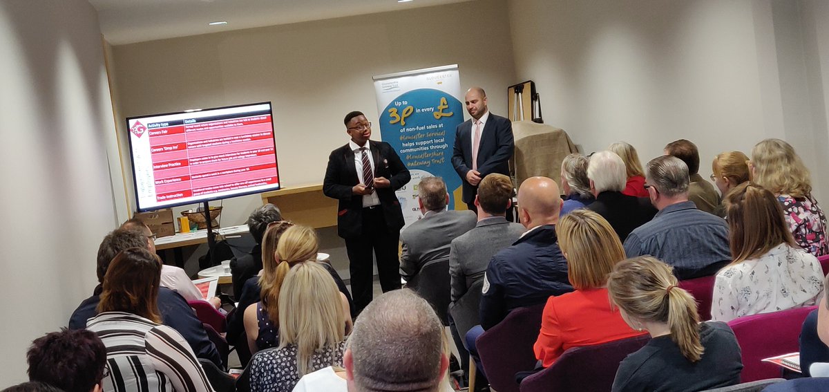 As we continue to establish relationships with local businesses, we recently held a careers breakfast to outline how companies can help us improve the career prospects of our students: ow.ly/iZcl50uNiWG #CareerDevelopment #CareerCurriculum