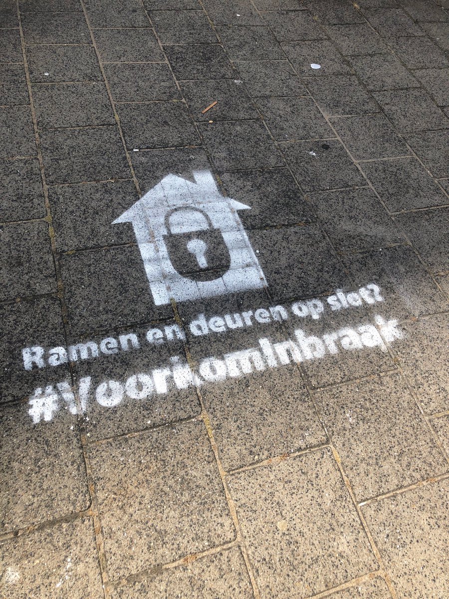 In den Haag staan de waarschuwingen op straat #voorkominbraak