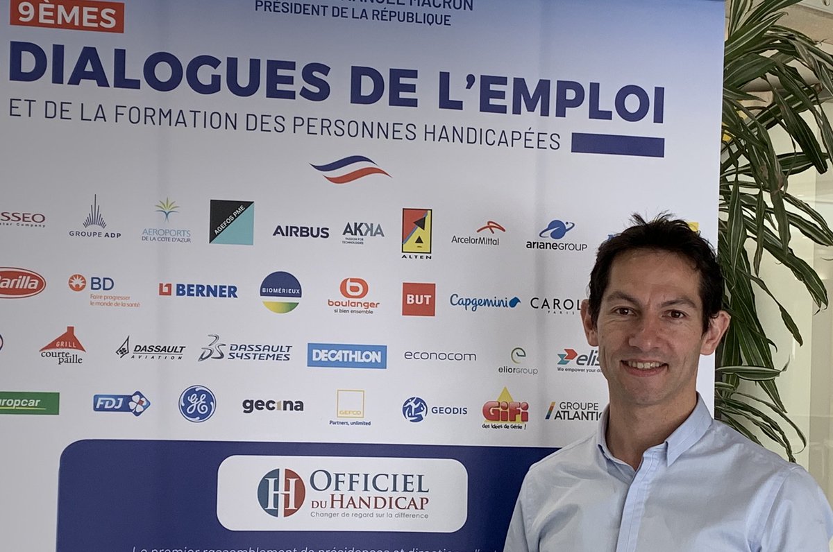 CedricSimard's tweet photo. @3DSfrance à l’officiel du #Handicap @ODHandicap pour une société toujours plus diverse et inclusive avec @s_cluzel @jmblanquer @murielpenicaud #accessibilite #recrutement #WeAre3DS @3DSCareers https://t.co/JUSlER2938