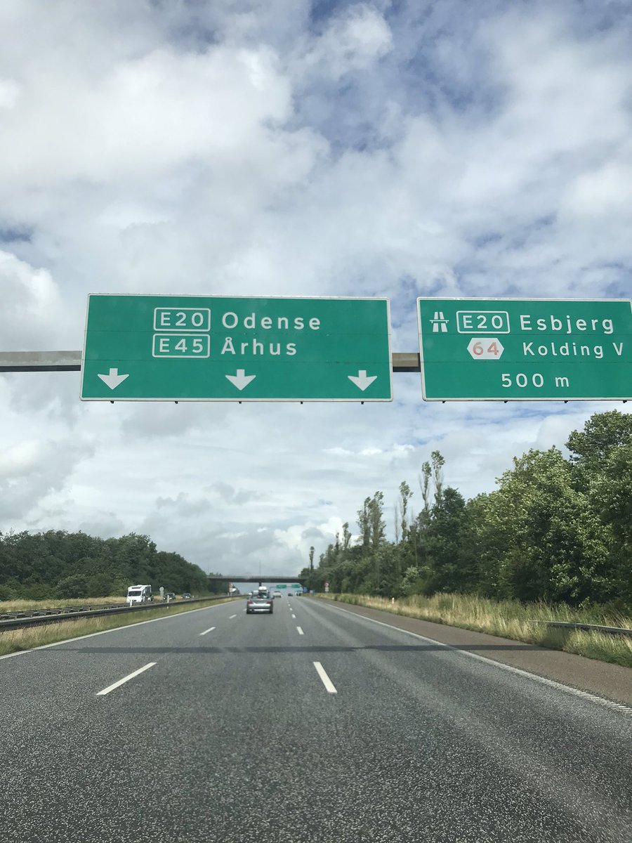 label_that's tweet photo. On the way for some stunning new items!! 

#thatlabel #vintage #midcentury #scandinavian #atticfind #1stdibs https://t.co/mDVyOZCBNj