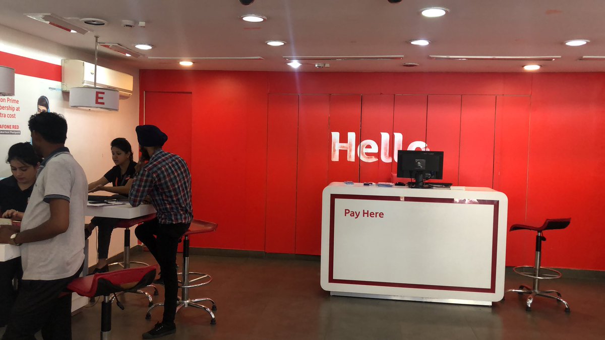 mohitsehgal's tweet photo. @VodafoneIN one of the worst experience in Vodafone store. Store person directly refuse to handle the query if you do not take token from token machine but how can anyone take token if your machine doesn’t work properly. I was planning to opt new Vodafone postpaid connection.’ https://t.co/RHiX3qq6nS