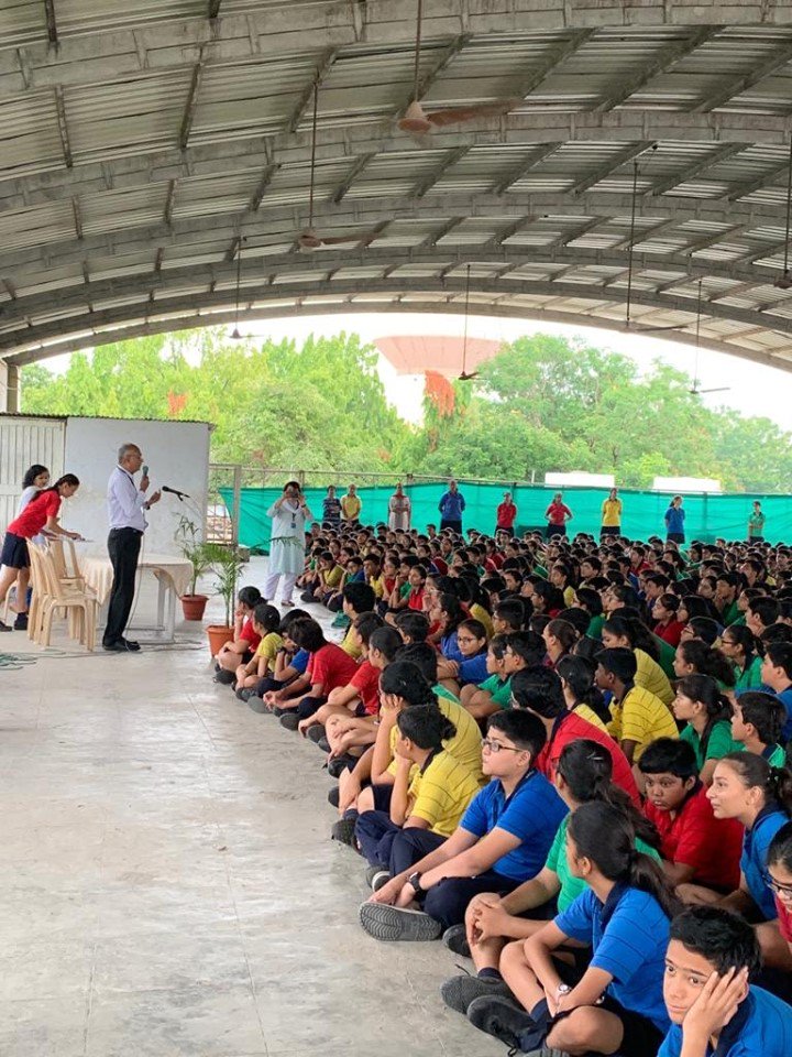 Navrachana Sama - The students of Navrachana School, Sama