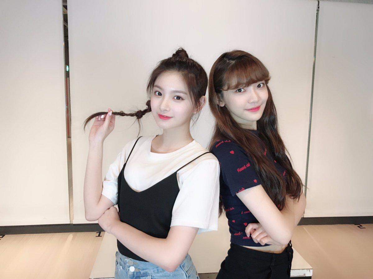 EVERGLOW_Fr's tweet photo. 『 TWITTER ✧ 010719 』

⤷ @EVERGLOW_twt  🇫🇷

« [#YION] DingDong🛎 Les fées de l'alarme viennent vous informer que #EVERGLOW apparaîtra dans 'Soomi's Side Dish' de tvN à 20h10!! 
#Yiren #Onda #FéesDeLalarme » 

#EVERGLOW #에버글로우 https://t.co/8qJBFey6LS