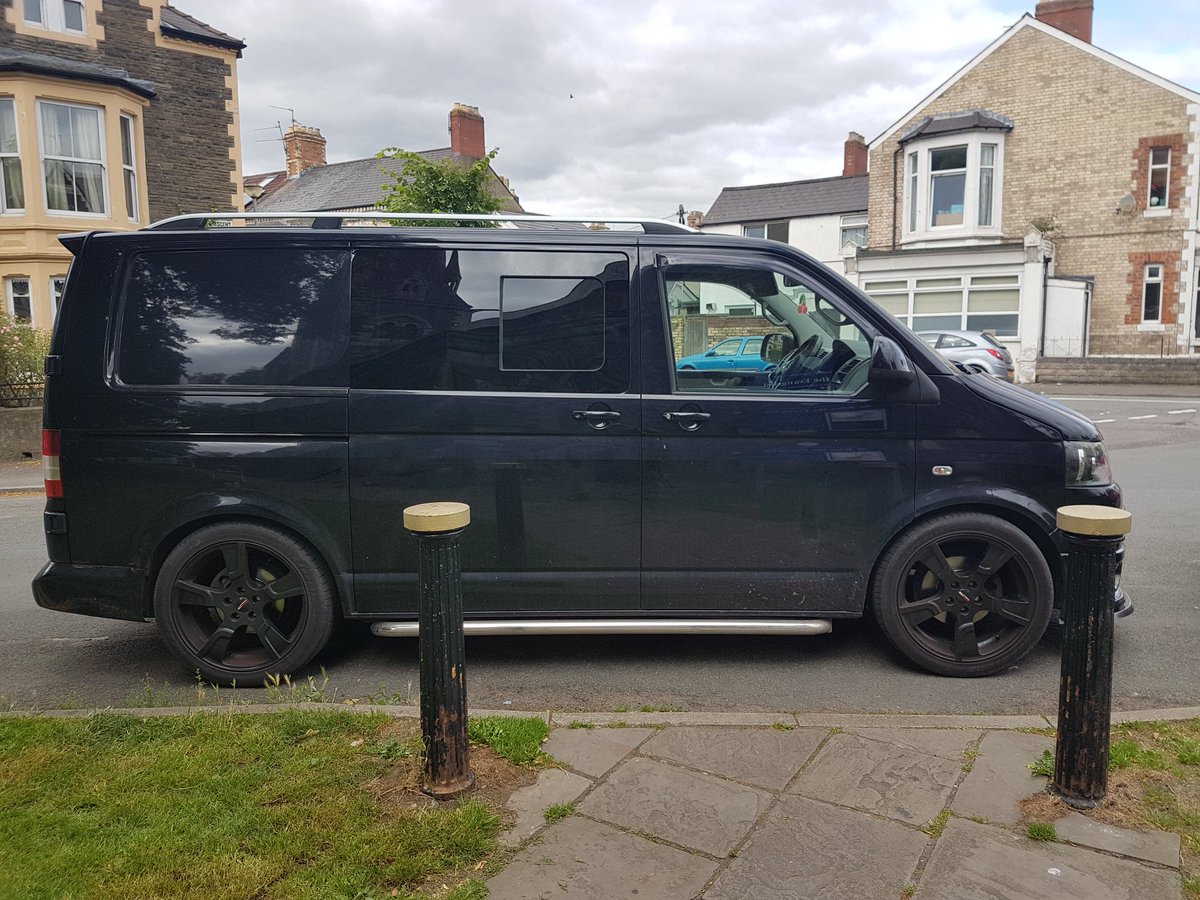 the <a href="/cardiffcouncil/">Cardiff Council</a> say they do patrol so why are cars still parking in front of a drop down curb blocking the entrance to <a href="/StJohnsCanton/">St John's Church, Canton</a> to the elderly and disabled @CDFCouncilFail