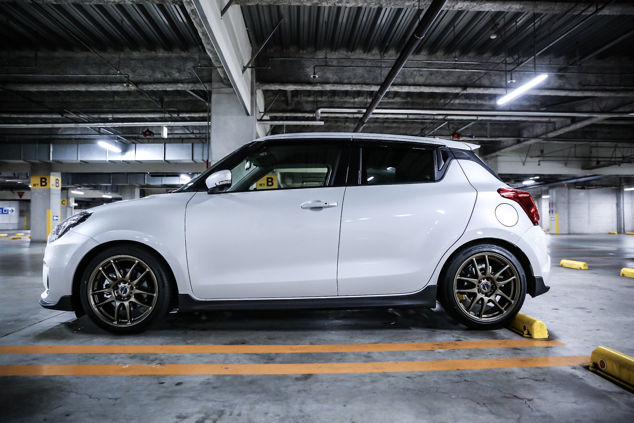 ZC33S TEIN FLEX-Z 車高調美品 1年半使用