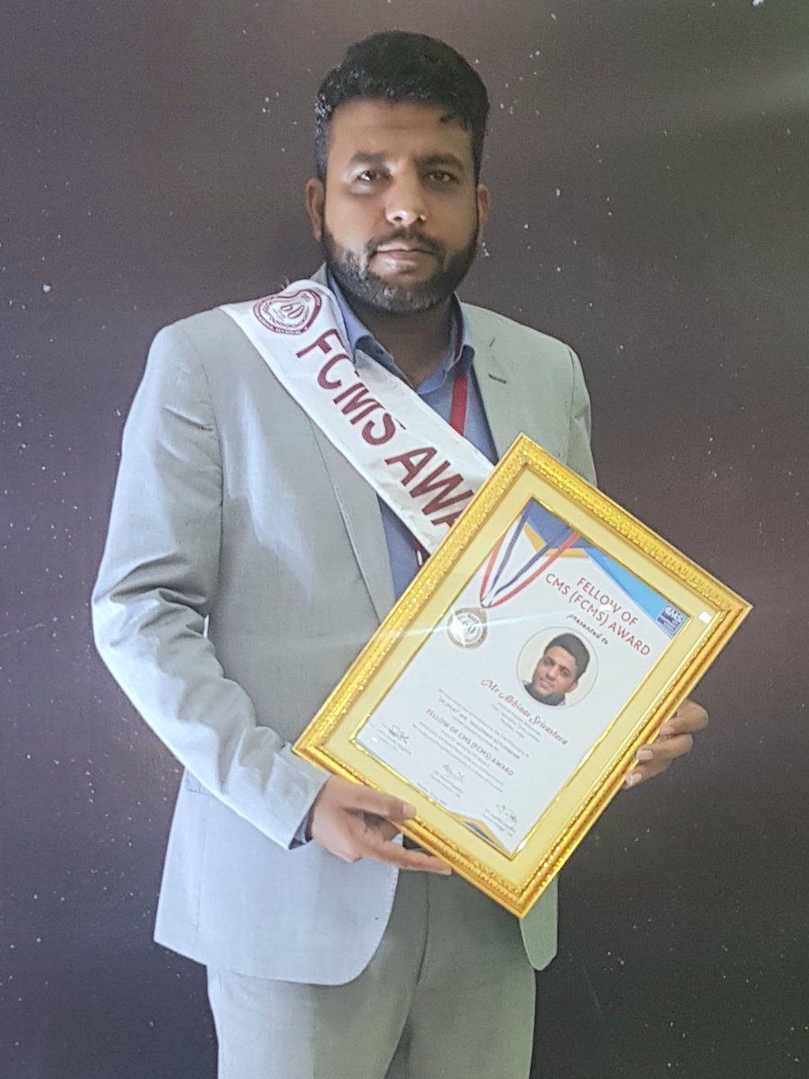 81Abhinav's tweet photo. Awarded as the Most Outstanding Alummi of the Year

Felicitated with the Fellow of CMS  (FCMS) Award..

Feeling honoured and humbled... https://t.co/WrZHn2MYyY