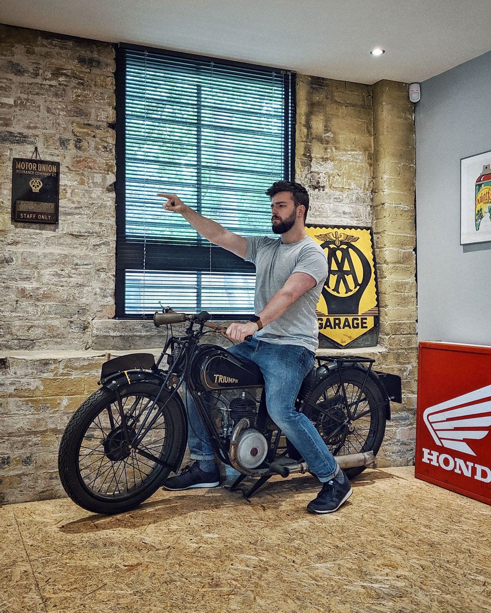 Onwards, noble steed — great design awaits us 🏍️

#motorbike #graphicdesign #designstudio