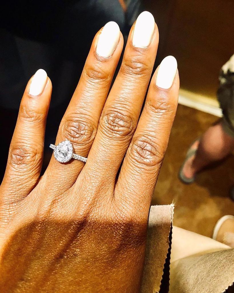 munaluchiBride's tweet photo. She said yes!! Congrats on your engagement 💍 #munabling #munamani
_
#Repost @lyrickalchik
・・・
Still on cloud 9.
#issafiance #Godisgood #munaluchibride #imgettingmarried #oowwwwwwwww #hotgirlsummerENHANCED https://t.co/taPDiPHj2O https://t.co/3yYW2Qdfzf