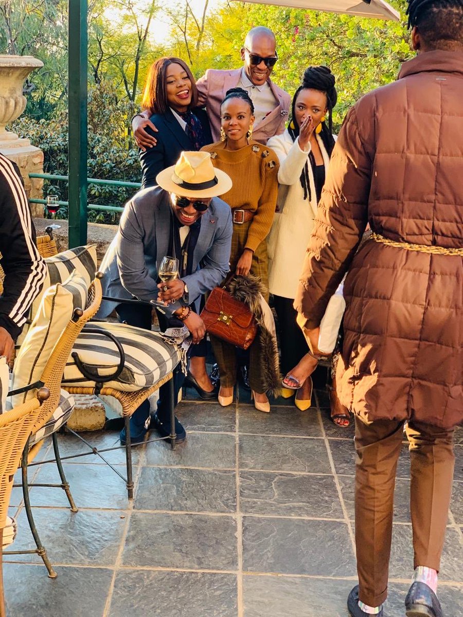 Tolo kaNogwandla tweet media