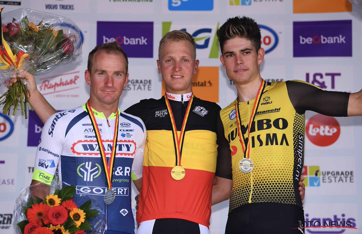 RitcheyLogic's tweet photo. After a crash left his bike stuck in 54x11 for 35km, @TeamWantyGobert rider Timothy Dupont STILL managed to sprint to 2nd place at the Belgian championships this weekend. Well done, man! #RitcheyWCS #RitcheyRides #RitcheyLogic  https://t.co/zqmpzCv2Jk https://t.co/ZjyDtYOL2Y