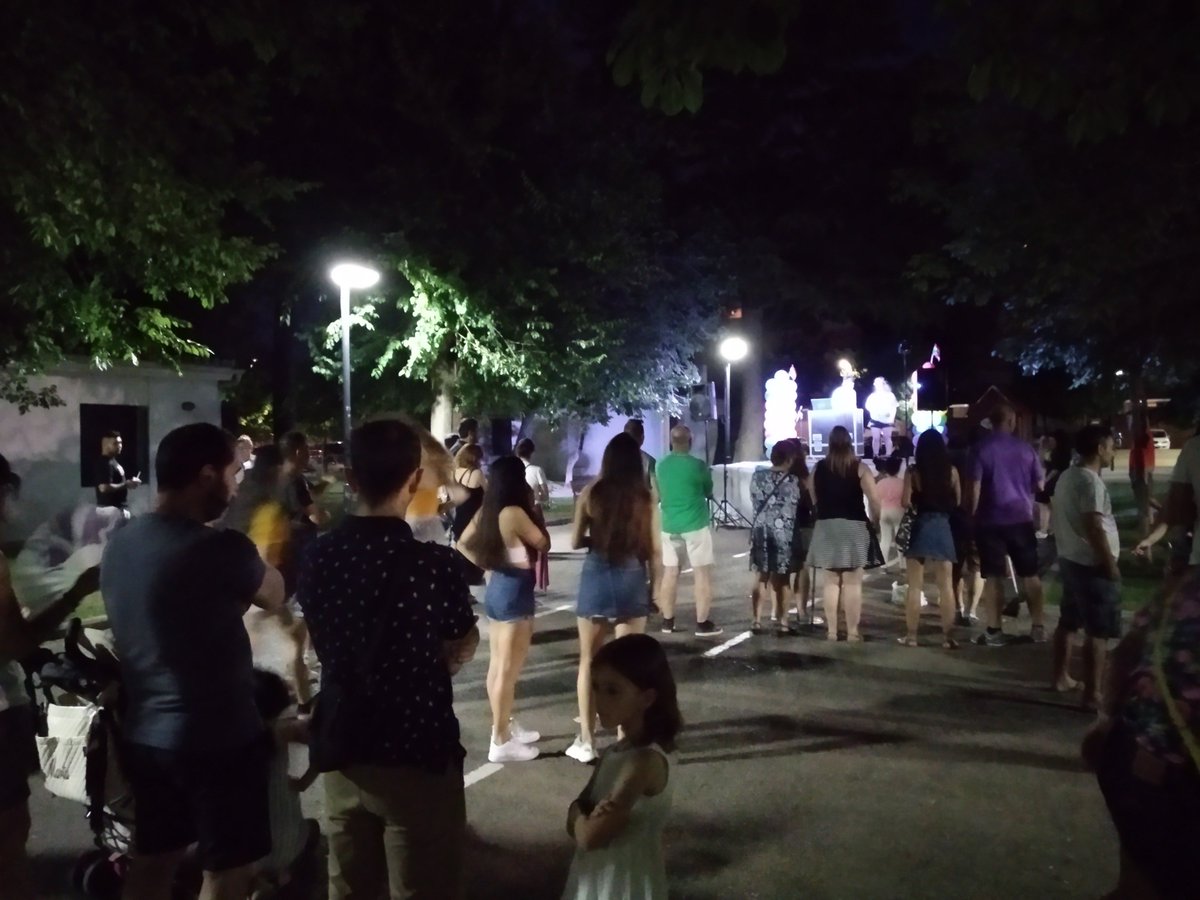 Os dejamos unas fotos de la Fiesta del VI Orgullo LGTBI de Azuqueca. Gracias a colaboradores, voluntaries, asistentes, artistas... Lo pasamos genial! Y seguimos con actividades hoy y mañana en Guadalajara y #Azuqueca ¡Vivan los orgullos periféricos! #Orgullo2019 #Orgullo