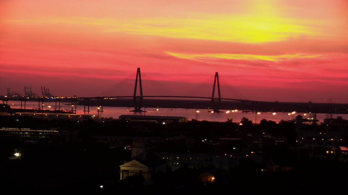 SKY ON FIRE THIS MORNING

Check out the sky over Downtown Charleston this morning! And no, "red sky in the morning sailors take warning" does not apply today. #chswx <a href="/StormHour/">#StormHour</a>