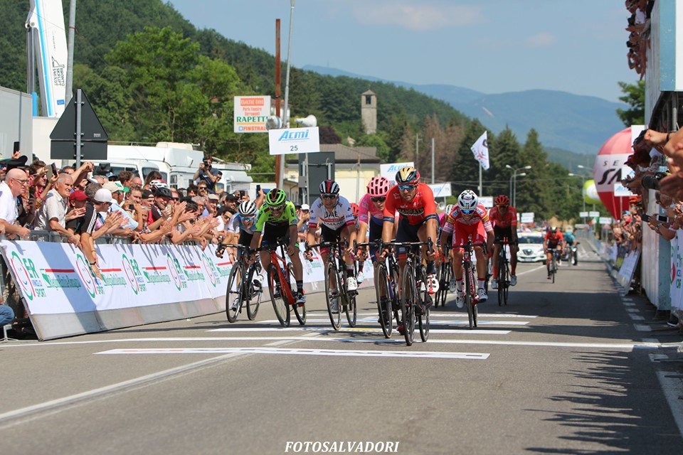 Abbiamo ancora negli occhi la grande prestazione di tutta la squadra, oltre al caldo asfissiante degli #Italiani2019
We still think about the amazing team performance, and the heat of yesterday's National Championships in Compiano

📸Massimo Salvadori

#OurTimeIsNow