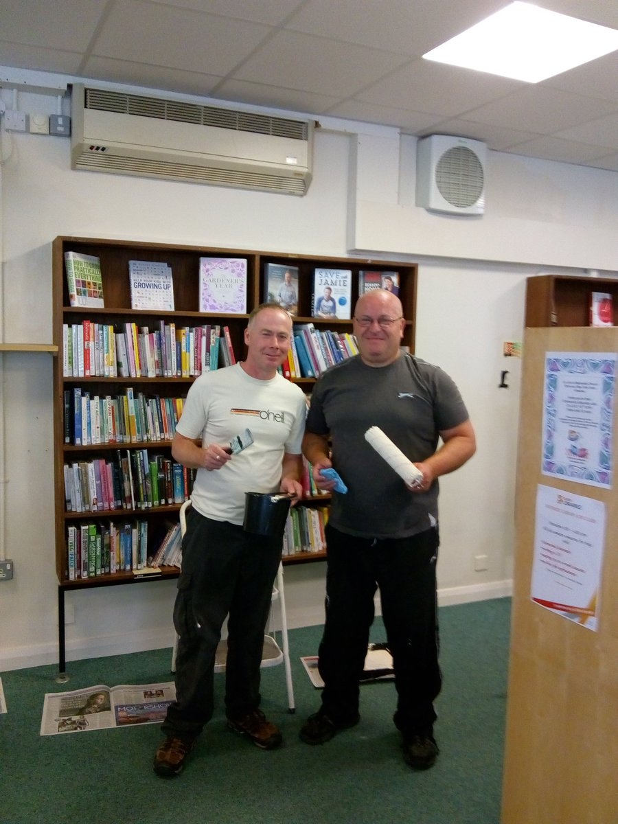 Derbycommunity1's tweet photo. Painting day at Allestree Community Managed Library. Thanks to our volunteers Nigel and Gary from Network Rail for their help! #Allestree #volunteering @DerbyCA @networkrail https://t.co/metObcvjCG