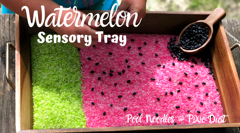 Watermelon Sensory Tray poolnoodlesandpixiedust.com/watermelon-sen…