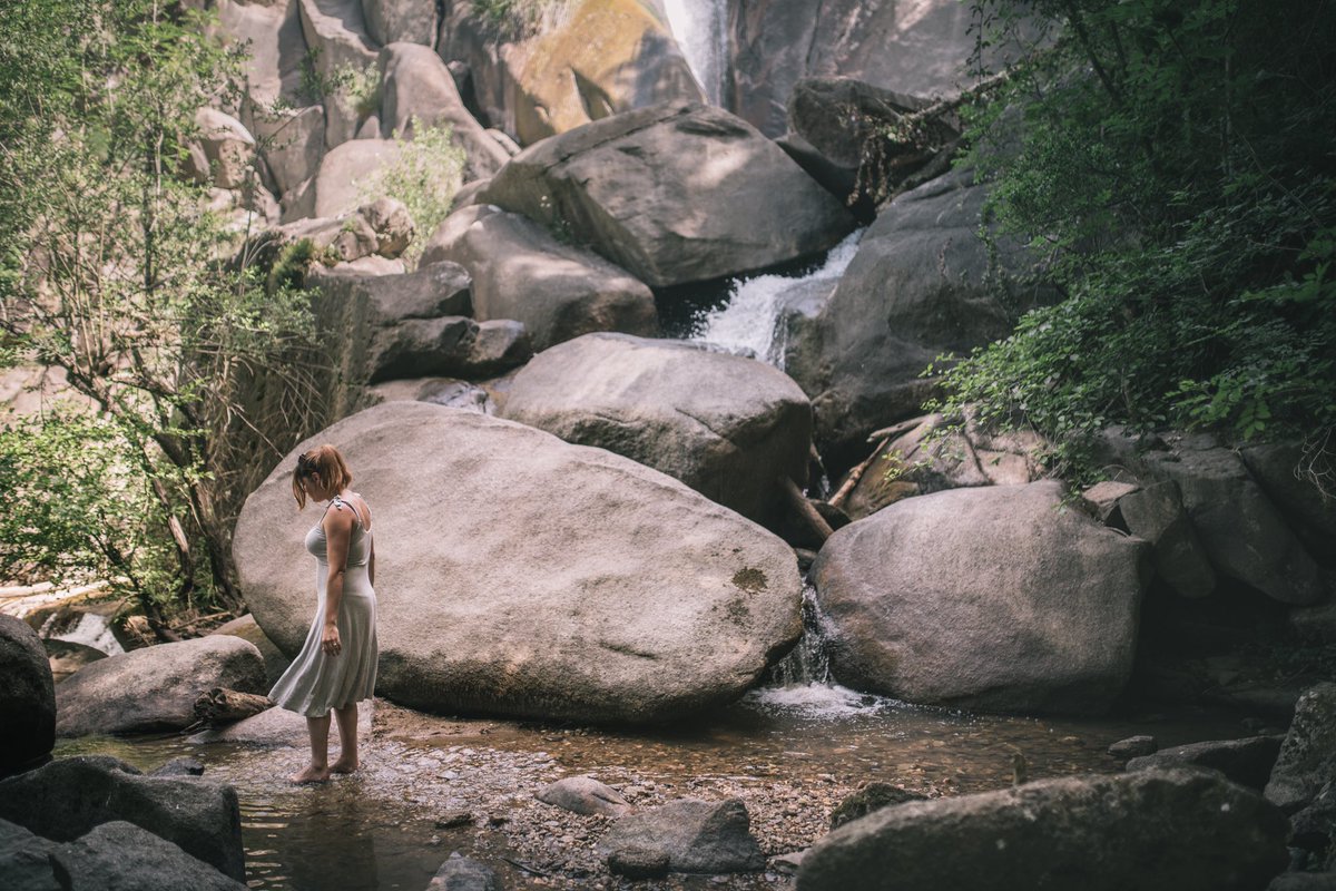 milesandlove's tweet photo. En cette période de grosse chaleur, on a pris le large direction le Tarn et ses environnements majestueux.
Rien de tel que la foret et les cascades du coin pour se mettre au frais 💦
Amis tarnais vous avez bien de la chance, c'est trop beau !!! 😍
#tarn #tourismetarn https://t.co/DP6dlUYQXd