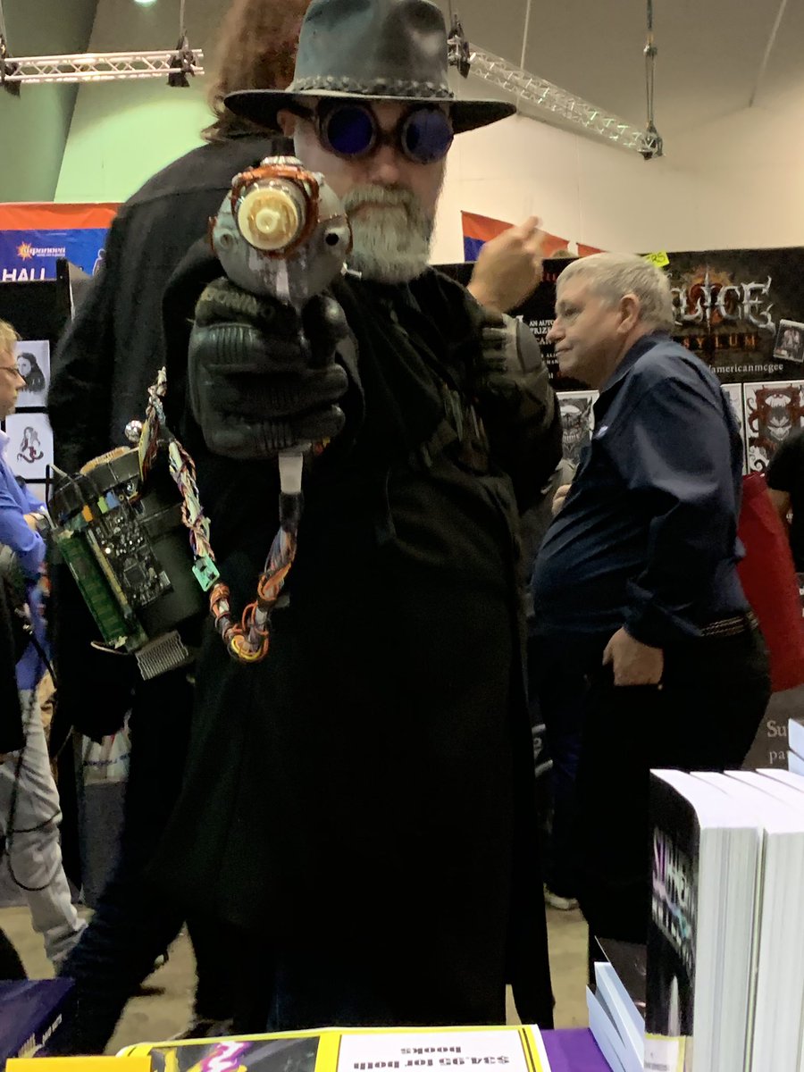 DaveWattz's tweet photo. Pictures from my stand at #Supanova Perth 2019
 
Feel free to follow for future updates and commentary. 

#Subheroes #Boombox #Killervolt https://t.co/9RB6oRf3QZ