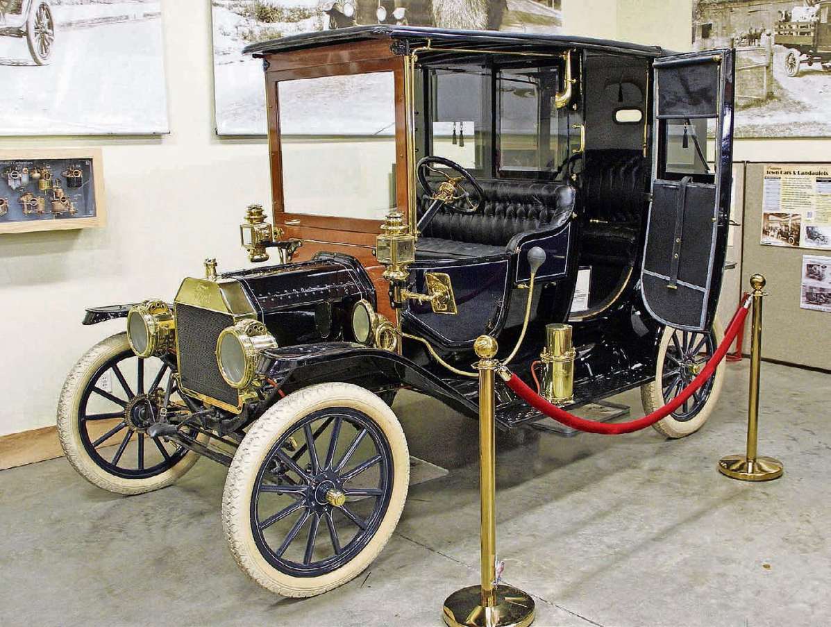 Thanks to Skip Peterson from the <a href="/daytondailynews/">Dayton Daily News</a> for this write up about the <a href="/MTFCAMuseum/">Model T Ford Club</a>. #hominwayne