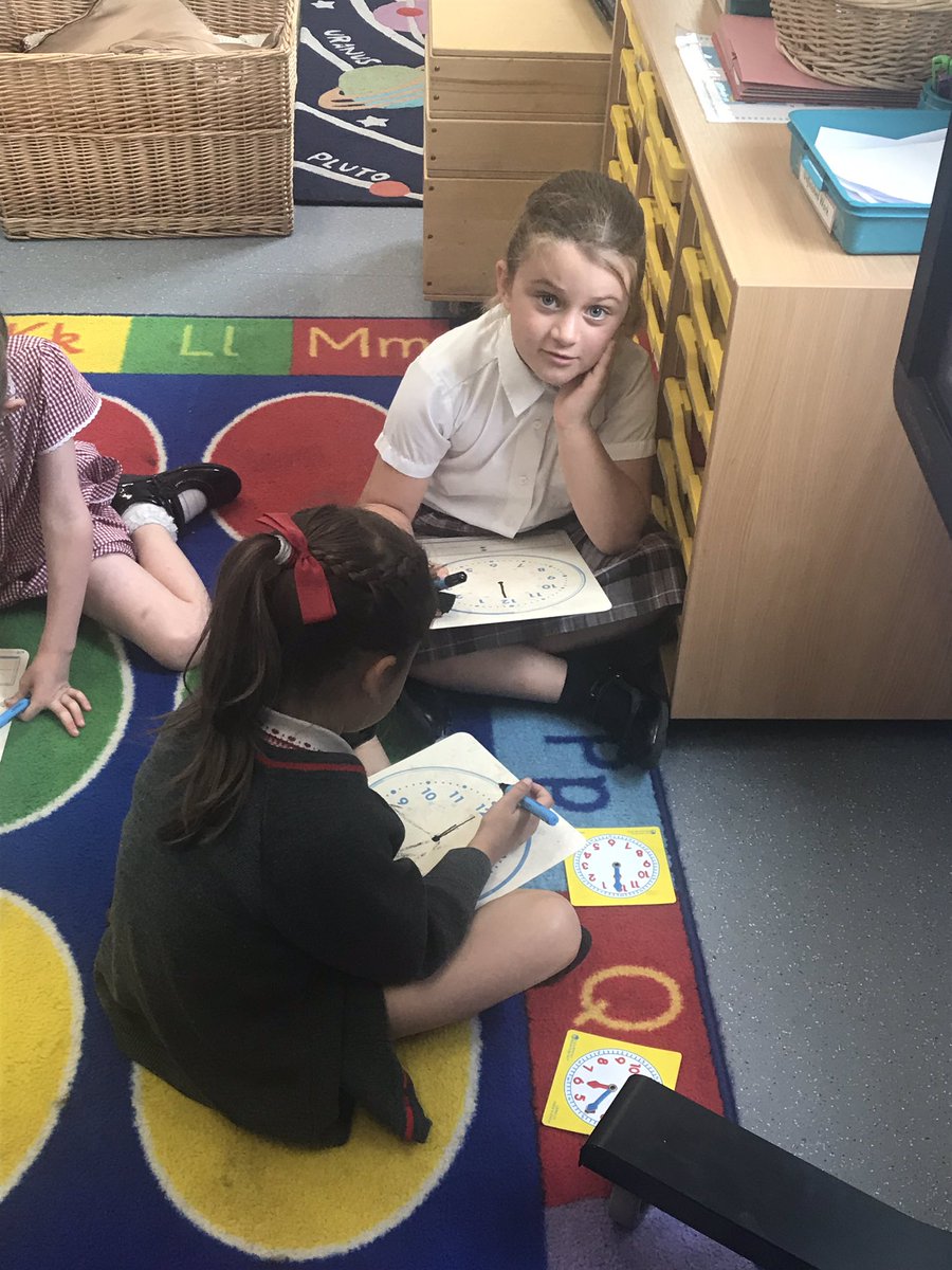 NWheatleyYr1's tweet photo. Our year 1 pupils are learning to tell the time this week. They are setting out on a fantastic journey to learn and develop a life long skill.  #clockwatching #timetellers #mightymathematicians https://t.co/la0RuOne5q