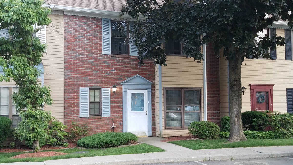 DoppelRE's tweet image. 3 BR Townhouse at Society Hill, great opportunity to own in  #WestchesterCounty and just needs minor cosmetic updates. #DoppelRealEstate 
doppelrealestate.com/westchester-3-…