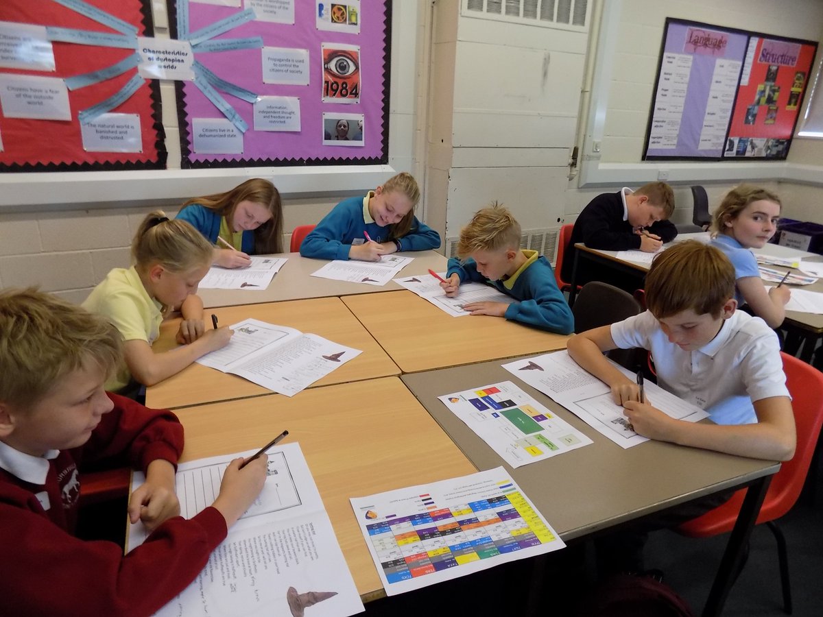 Devizes School tweet media