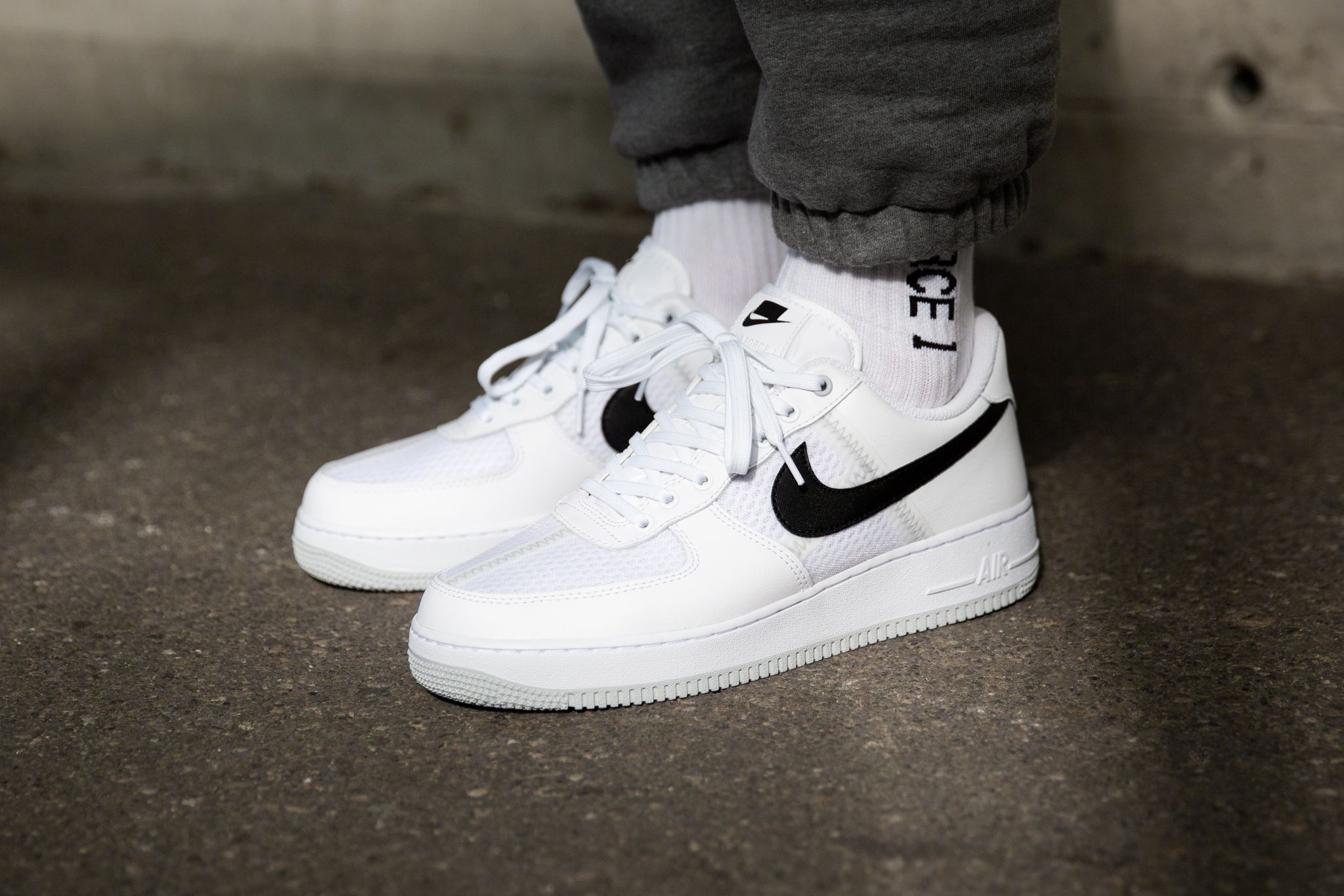 Modish Police station Pub nike air force white black swoosh carve ...