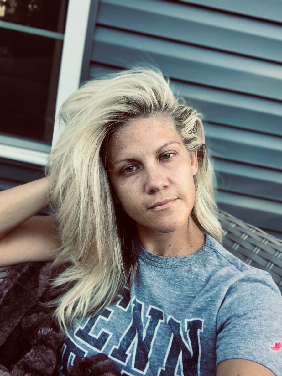 Anyone else tweet media