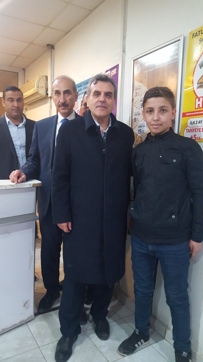Murat Yalçınkaya (@muratyalcnkayaa) on Twitter photo Şanlıurfa Büyükşehir Belediye Başkanı Sayın <a href="/zabeyazgul/">Zeynel Abidin BEYAZGÜL</a> ve Akçakale Belediye Başkanı Sayın <a href="/yalcinkayamehmt/">Mehmet YALÇINKAYA</a> esnaf gezintisindeyken #Akparti
#16mart Şanlıurfa Büyükşehir Belediye Başkanı Sayın <a href="/zabeyazgul/">Zeynel Abidin BEYAZGÜL</a> ve Akçakale Belediye Başkanı Sayın <a href="/yalcinkayamehmt/">Mehmet YALÇINKAYA</a> esnaf gezintisindeyken #Akparti
#16mart